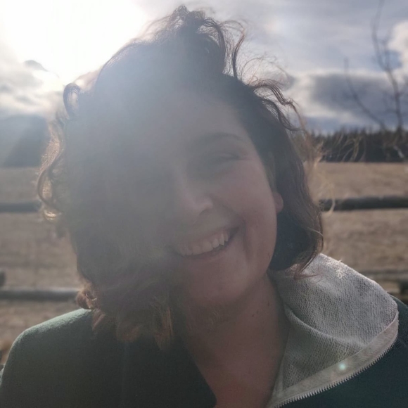 Meet your Posher, Rebecca - Picture 1 of 1